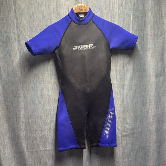 Wet suit kids size 10 - Picture 2 of 8